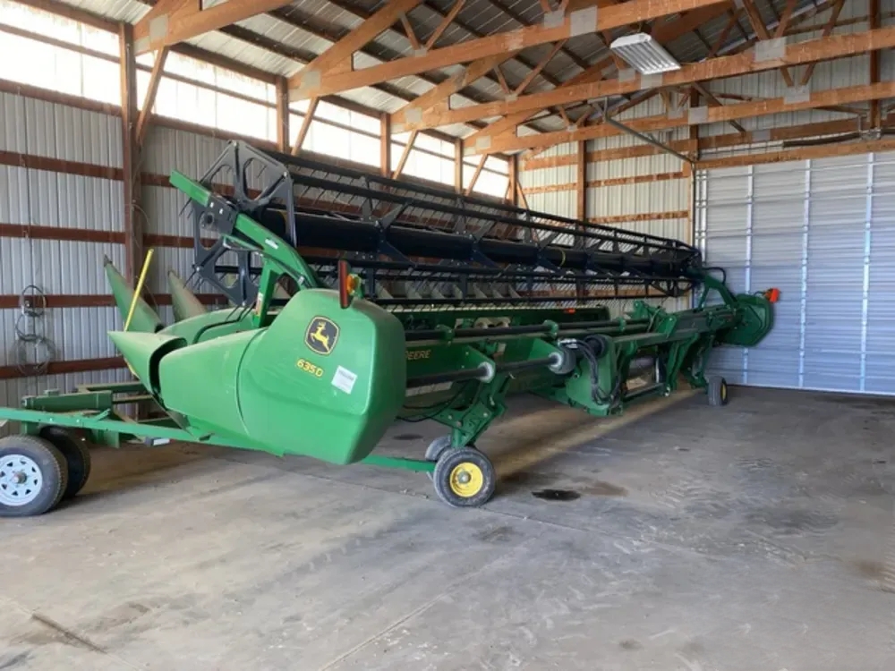 John Deere 635D de 2010 10,7 m (35 pi). - Image 29