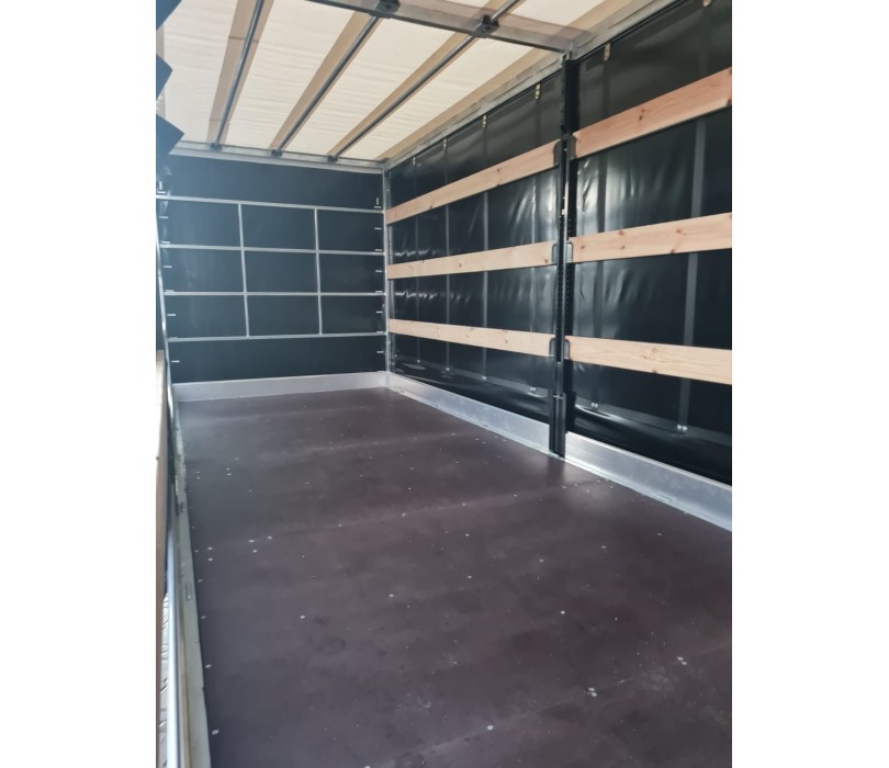 Remorque porte-voitures 620 x 210 x 240 cm avec rideaux coulissants sur 2 côtés, poids total autorisé en charge jusqu’à 3 500 kg, transporteur universel - Image 4
