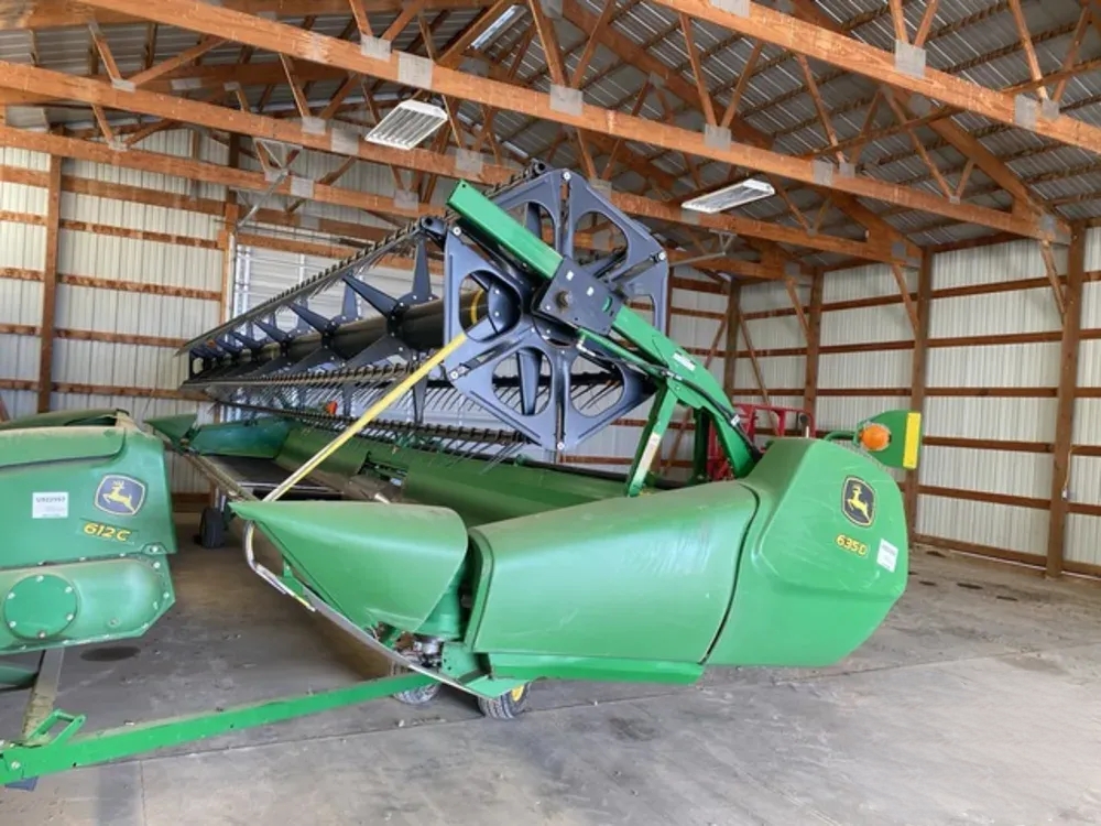 John Deere 635D de 2010 10,7 m (35 pi). - Image 32