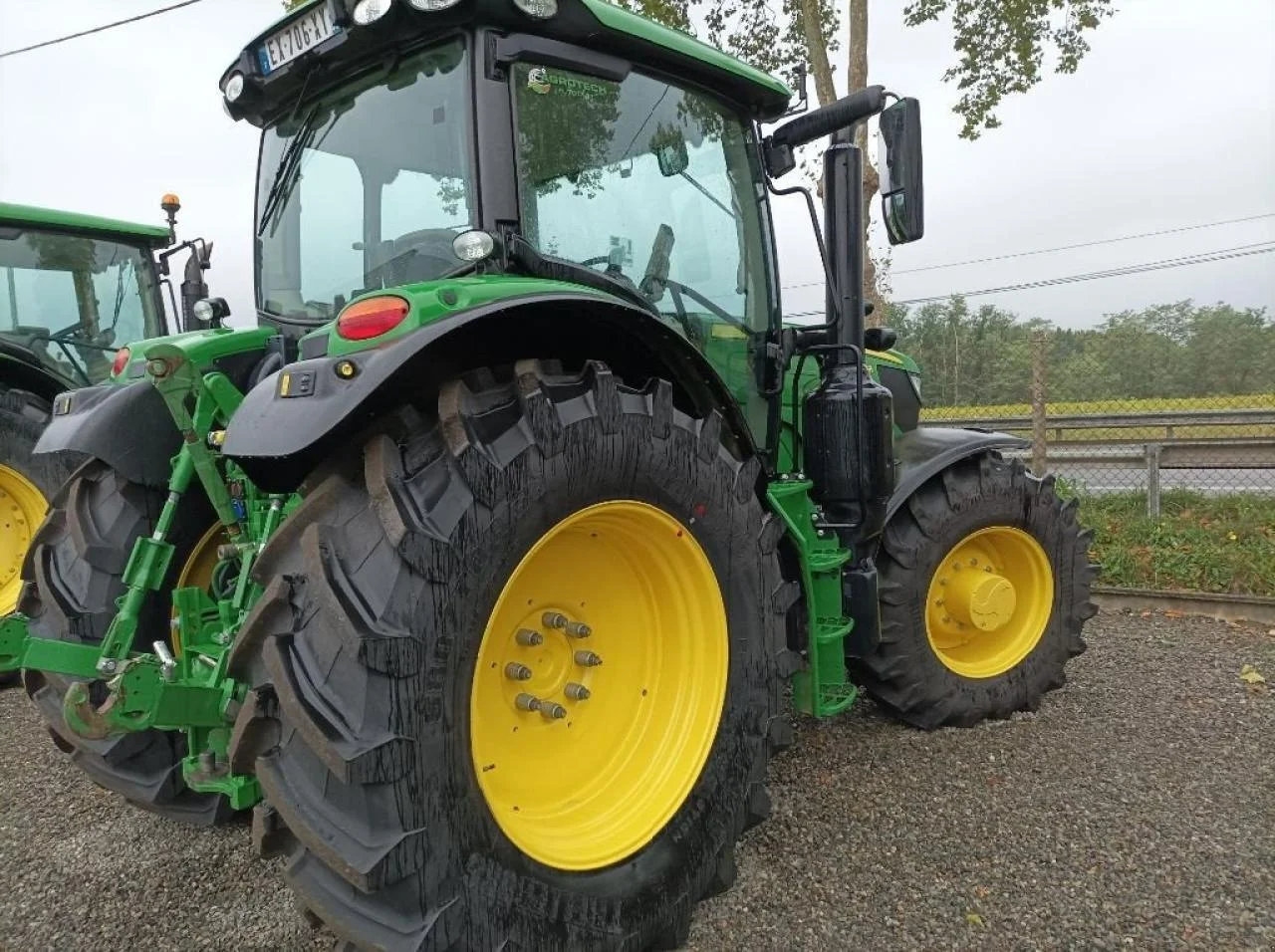 2018 JOHN DEERE 6145R - Image 3