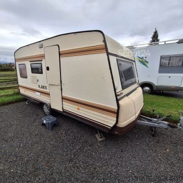 Caravane d’occasion 1984 – 4 couchages – avec garantie