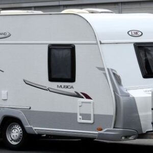 LMC Musica 390 D mit Mover und Vorzelt