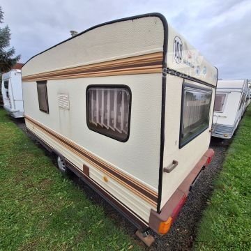 Caravane d’occasion 1984 – 4 couchages – avec garantie - Image 4