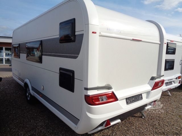 Caravane Édition Spéciale « Hot Edition » – 5 couchages - Image 4