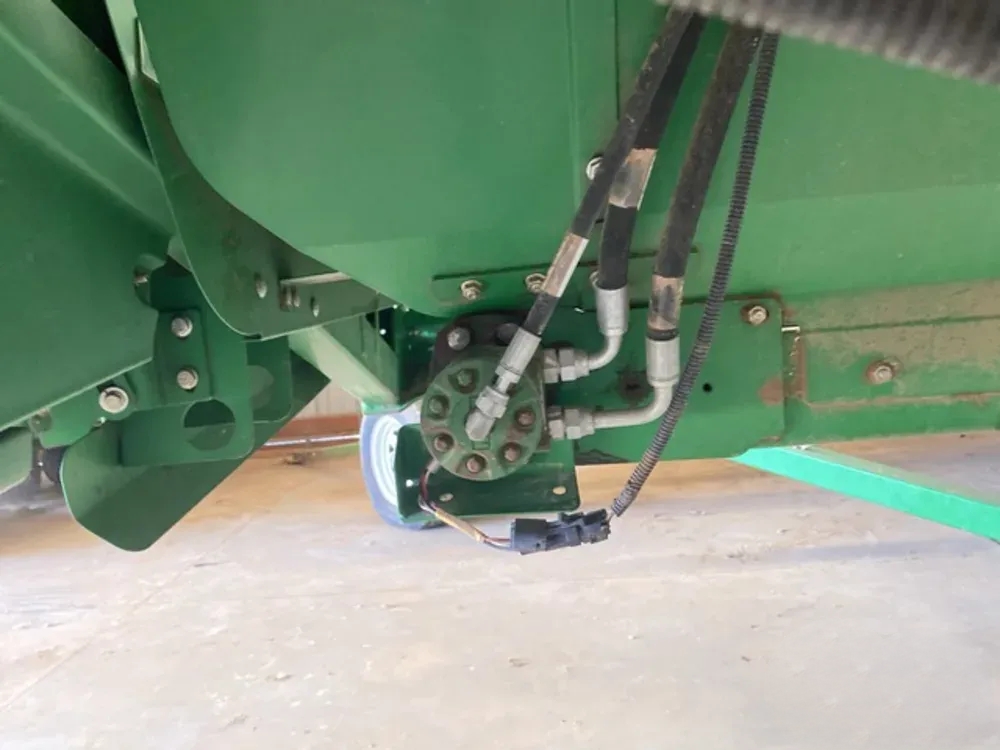 John Deere 635D de 2010 10,7 m (35 pi). - Image 44
