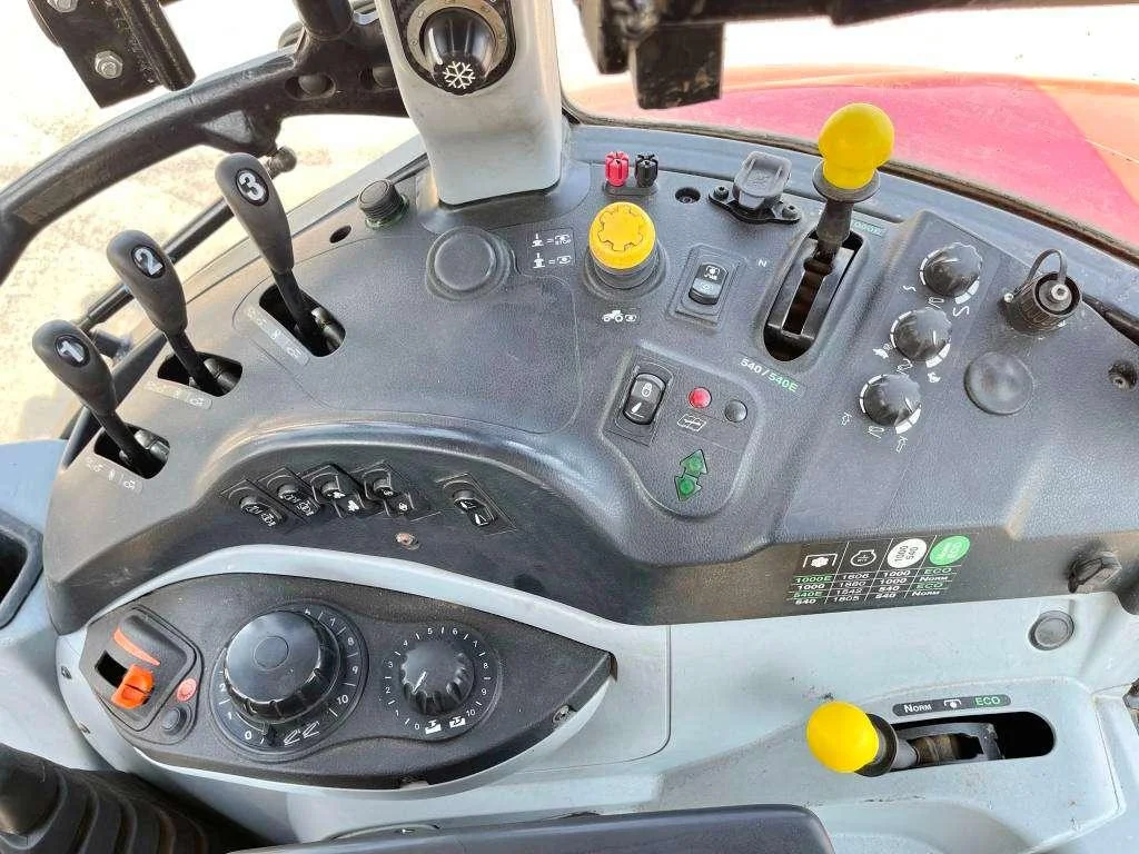 Tracteur STEYR 4105 - Image 4