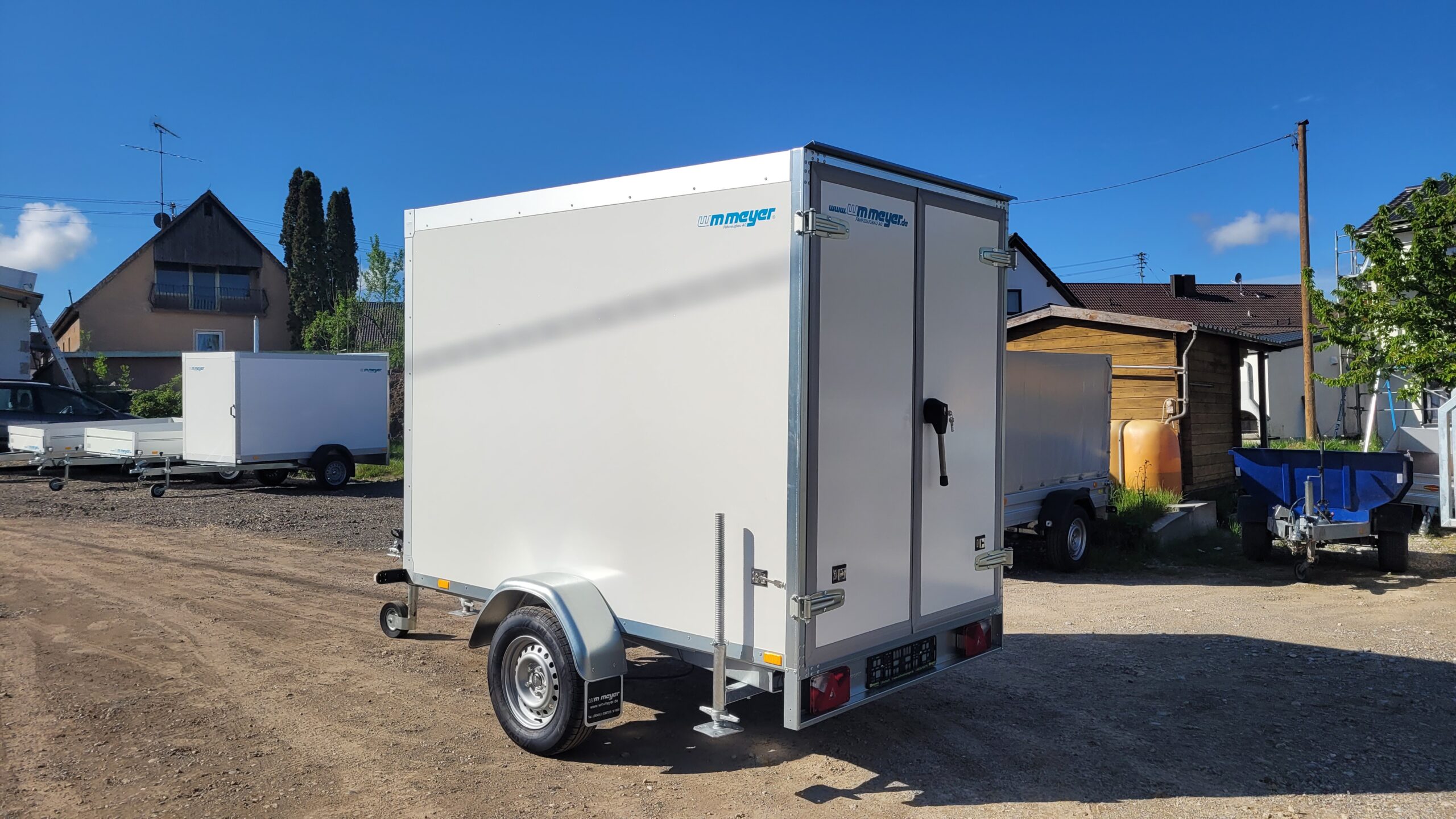 Remorque porte-voitures frigorifique AZKF 1325/145 avec WMK-4G, PTAC 1300 kg, surface de chargement 2,44 x 1,45 m, hauteur intérieure 1800 mm (rail d’arrimage inclus) - Image 12