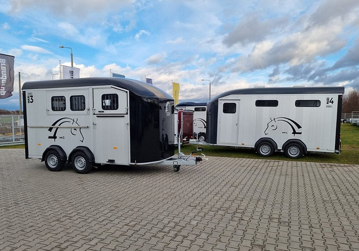 Remorque Cheval Liberté Maxi 3 avec Rampe Latérale et Sellerie - Image 12