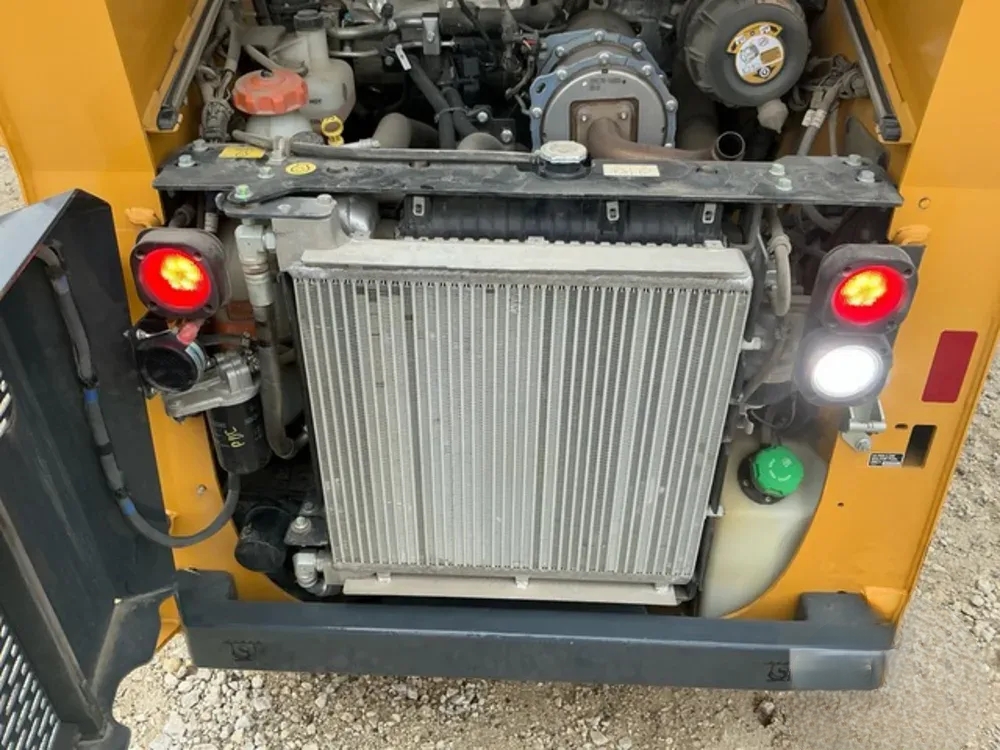 John Deere 317G de 2023 - Image 26