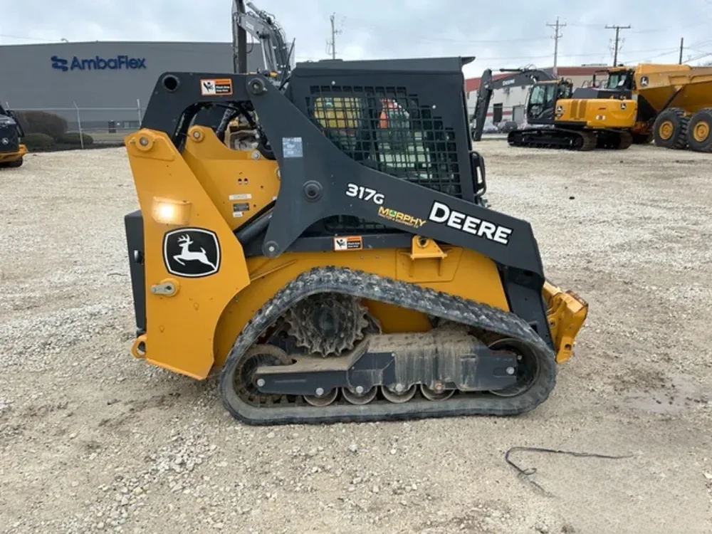 John Deere 317G de 2023 - Image 7