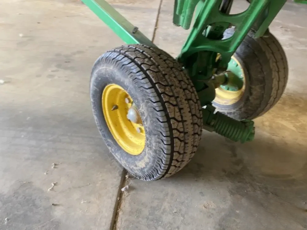 John Deere 635D de 2010 10,7 m (35 pi). - Image 16