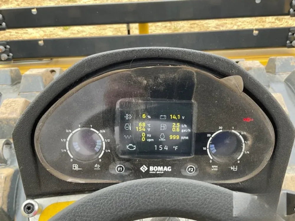 BOMAG BW213DH 2022 - Image 12