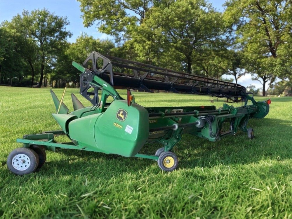 John Deere 635D de 2010 10,7 m (35 pi). - Image 53