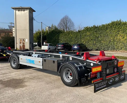 Remorque pneumatique Roll-off L 9,05 m