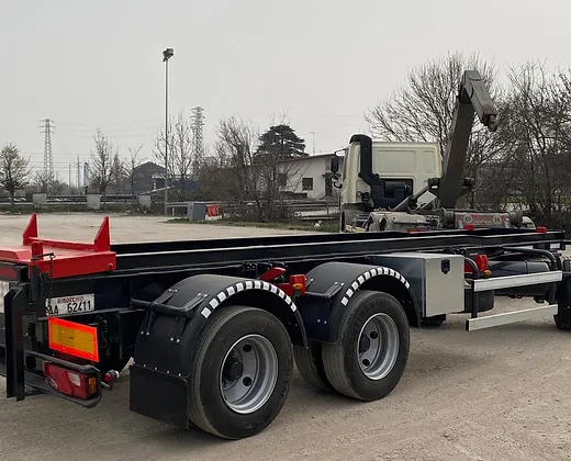 Remorque conteneur Zorzi roll-off Arbalète L 8 m - Image 3