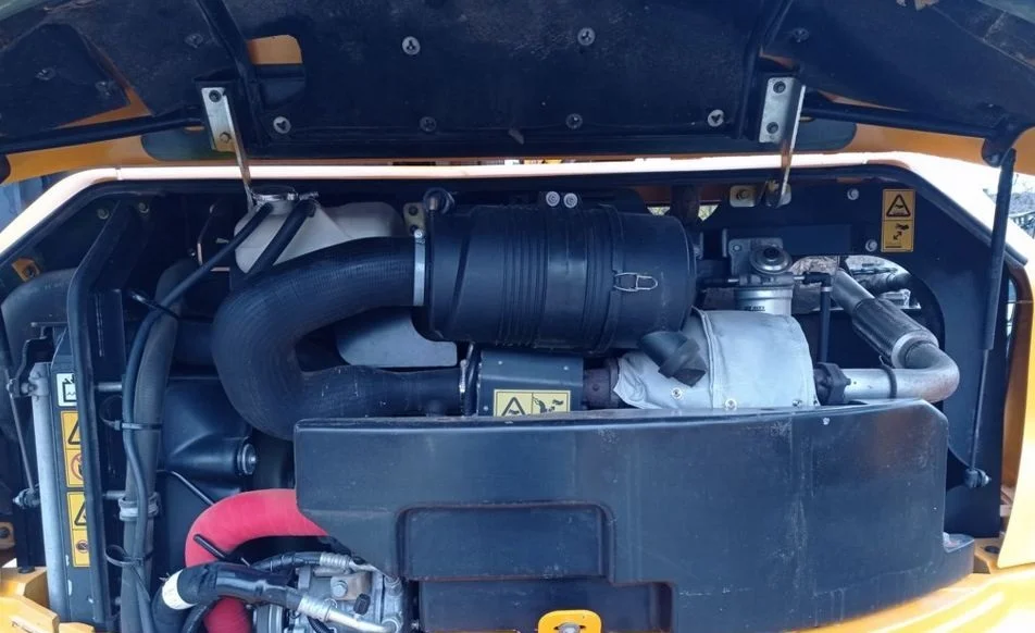 JCB 85Z-1 ECO, 8,57T + 3 GODETS - Image 10