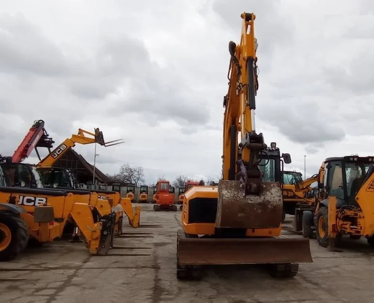 JCB 85Z-1 ECO, 8,57T + 3 GODETS - Image 6