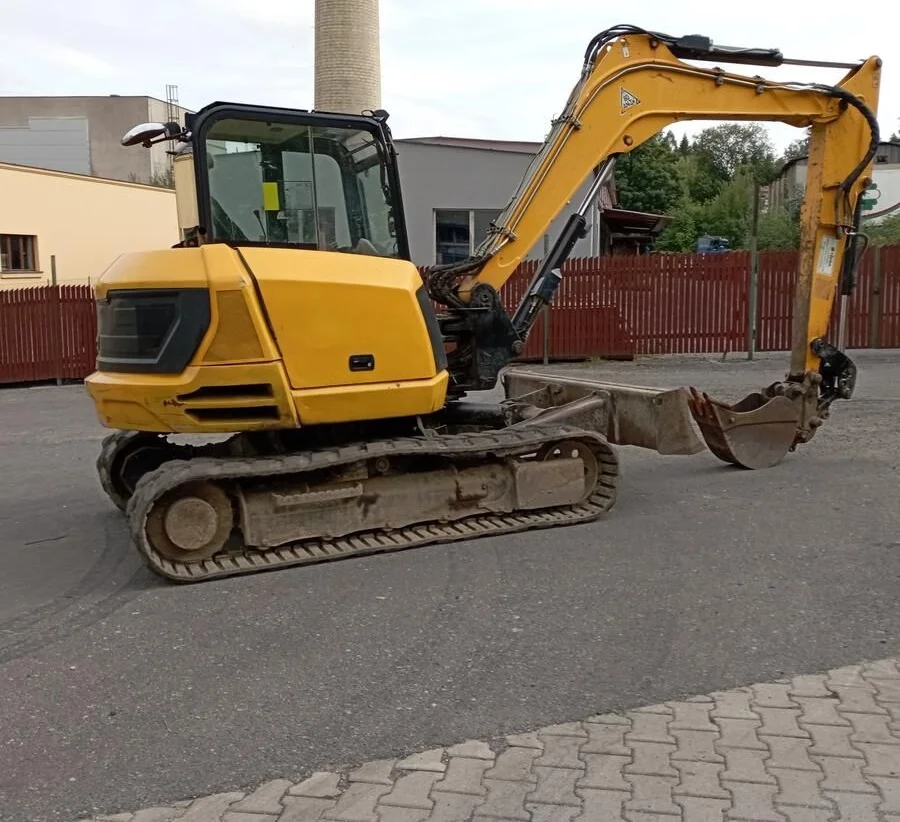 JCB 86C-1, 8,5T + 3 GODETS - Image 5