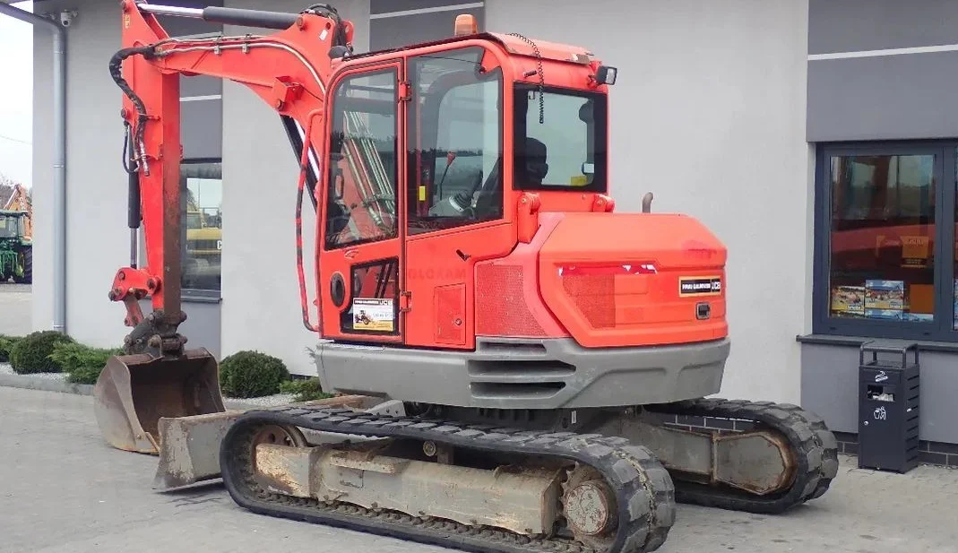 JCB 85 Z – 1, 8,5T + 3 GODETS - Image 11