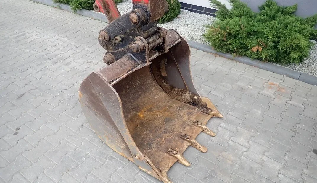 JCB 85 Z – 1, 8,5T + 3 GODETS - Image 9