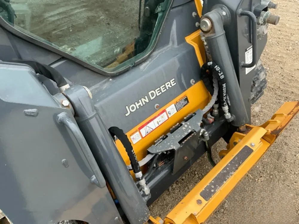 John Deere 317G de 2023 - Image 10