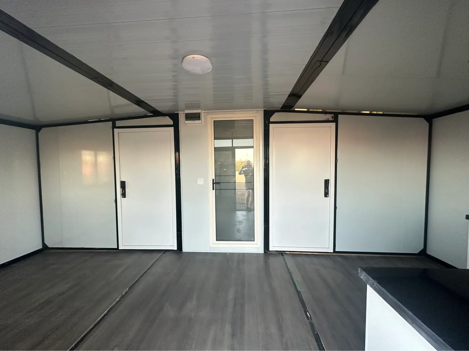 Conteneur d’habitation Tiny House Luxe Black - Image 4