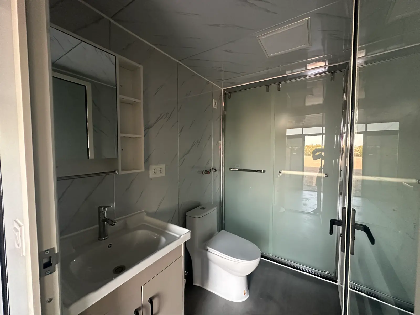 Conteneur d’habitation Tiny House Luxe Black - Image 3