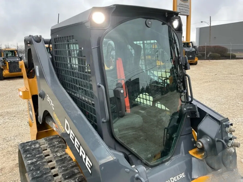 John Deere 317G de 2023 - Image 12