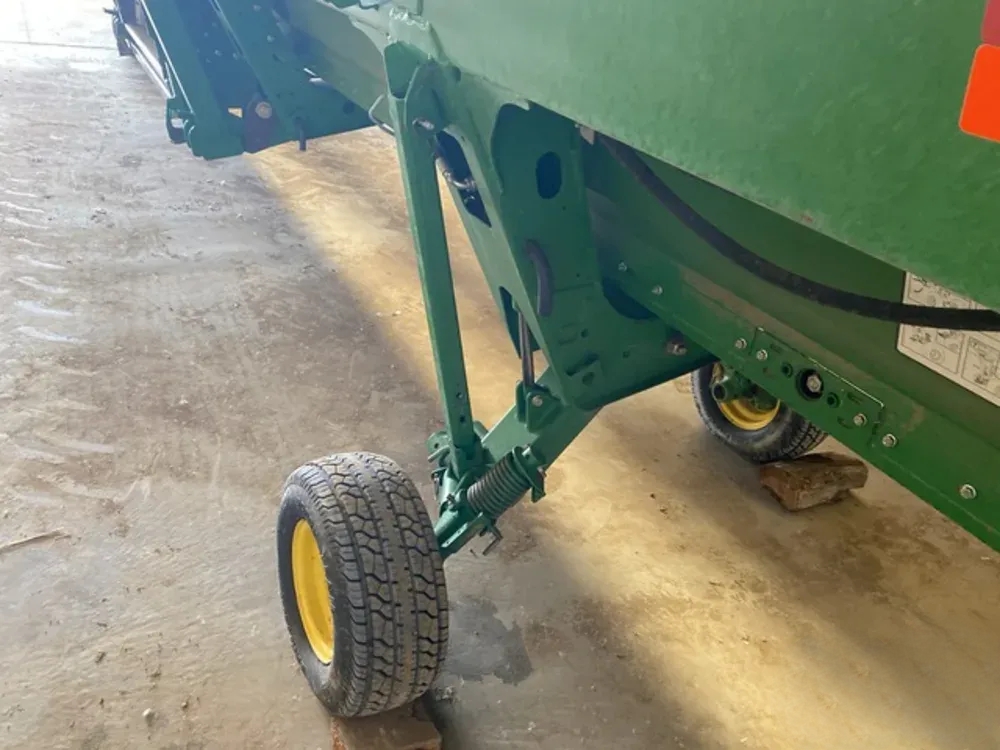 John Deere 635D de 2010 10,7 m (35 pi). - Image 50