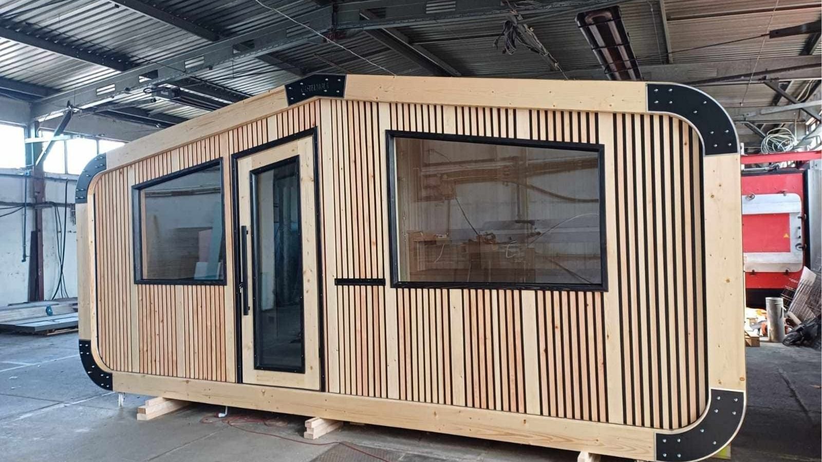 Sauna en bois de 11 m² avec espace de repos - Image 9