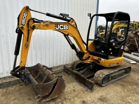 JCB 8025 ZTS CANOPY, 2,7T + 3 GODETS